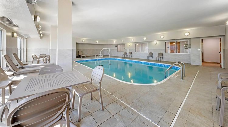 Comfort Inn & Suites Oklahoma City North Pool