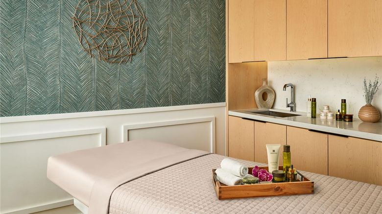<b>Faro Blanco Resort, Curio Collection Recreation</b>. Images powered by <a href="https://iceportal.shijigroup.com/" title="IcePortal" target="_blank">IcePortal</a>.