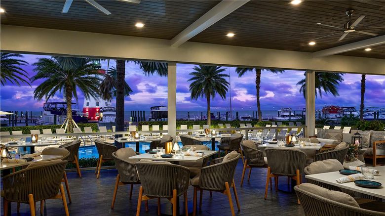 <b>Faro Blanco Resort, Curio Collection Restaurant</b>. Images powered by <a href="https://iceportal.shijigroup.com/" title="IcePortal" target="_blank">IcePortal</a>.
