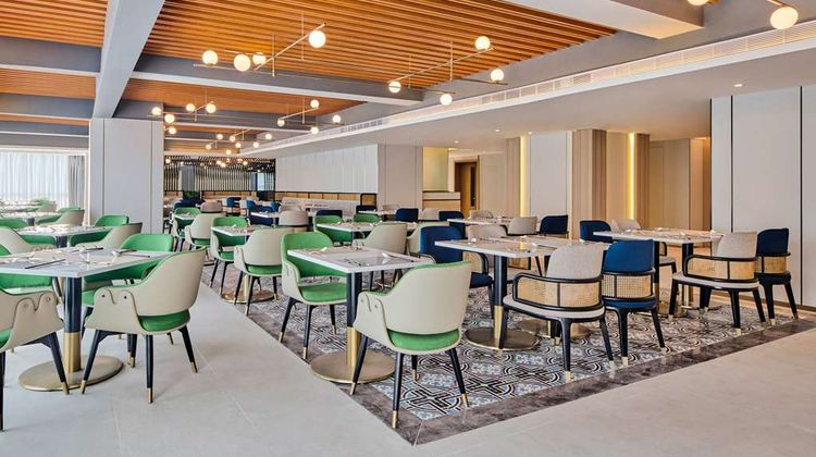 Hilton Garden Inn Wuhan Hankou Restaurant