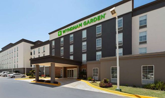 Wyndham Garden Monterrey Aeropuerto Exterior