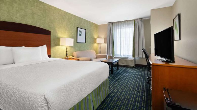 <b>Wyndham Garden Monterrey Aeropuerto Room</b>. Images powered by <a href="https://iceportal.shijigroup.com/" title="IcePortal" target="_blank">IcePortal</a>.