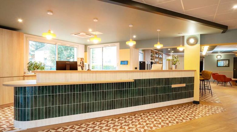<b>Sure Hotel by Best Western Caen Memorial Lobby</b>. Images powered by <a href="https://iceportal.shijigroup.com/" title="IcePortal" target="_blank">IcePortal</a>.