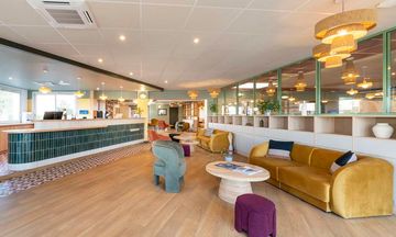 Sure Hotel by Best Western Caen Memorial