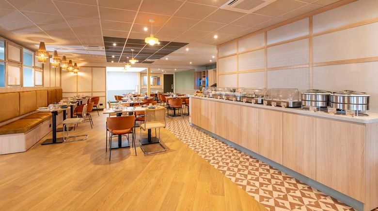 <b>Sure Hotel by Best Western Caen Memorial Restaurant</b>. Images powered by <a href="https://iceportal.shijigroup.com/" title="IcePortal" target="_blank">IcePortal</a>.