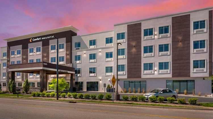 Comfort Inn & Suites Clarksville Exterior