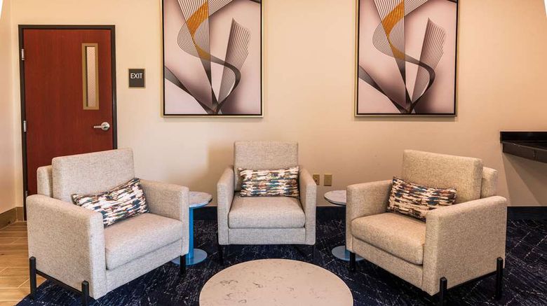 <b>Comfort Inn & Suites New Iberia Lobby</b>. Images powered by <a href="https://iceportal.shijigroup.com/" title="IcePortal" target="_blank">IcePortal</a>.