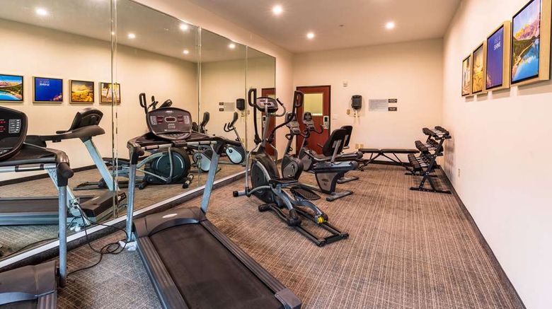 <b>Comfort Inn & Suites New Iberia Health</b>. Images powered by <a href="https://iceportal.shijigroup.com/" title="IcePortal" target="_blank">IcePortal</a>.