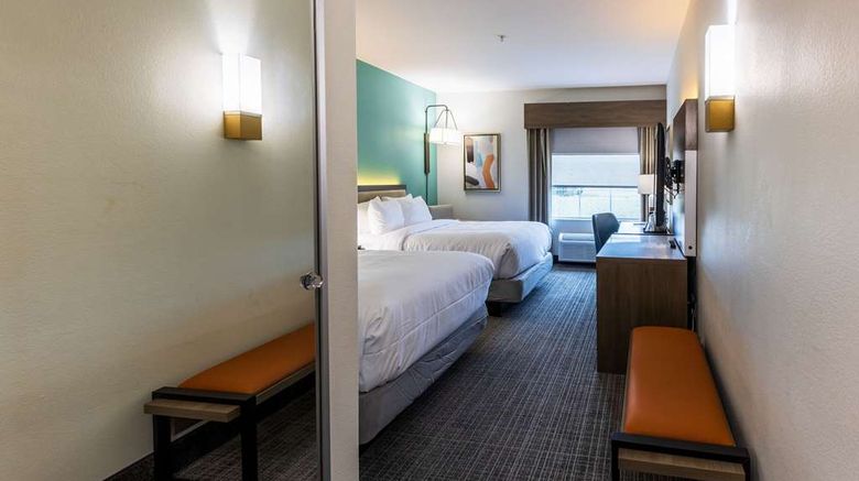 <b>Comfort Inn & Suites New Iberia Room</b>. Images powered by <a href="https://iceportal.shijigroup.com/" title="IcePortal" target="_blank">IcePortal</a>.