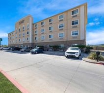Quality Inn & Suites Exterior