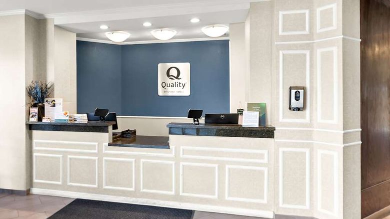 <b>Quality Inn & Suites Lobby</b>. Images powered by <a href="https://iceportal.shijigroup.com/" title="IcePortal" target="_blank">IcePortal</a>.