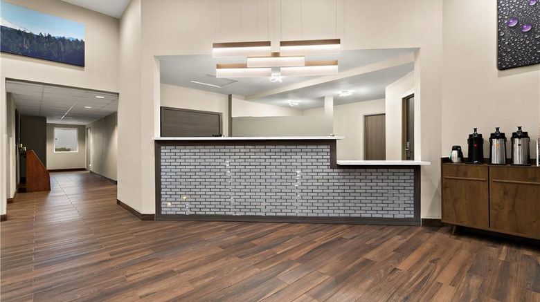 <b>Sleep Inn Kelso Longview Lobby</b>. Images powered by <a href="https://iceportal.shijigroup.com/" title="IcePortal" target="_blank">IcePortal</a>.
