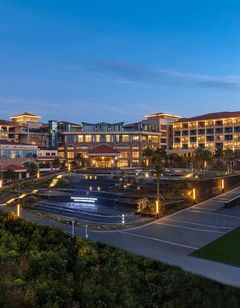 Days Hotel by Wyndham Bailang Beach
