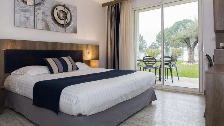 <b>Le Domaine du Golf Residence Room</b>. Images powered by <a href="https://iceportal.shijigroup.com/" title="IcePortal" target="_blank">IcePortal</a>.