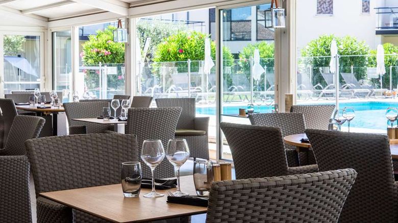 <b>Le Domaine du Golf Residence Restaurant</b>. Images powered by <a href="https://iceportal.shijigroup.com/" title="IcePortal" target="_blank">IcePortal</a>.