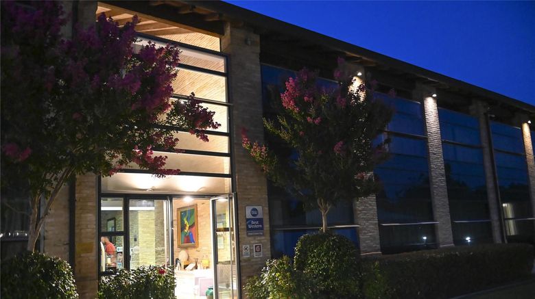 <b>Best Western Hotel Green City Exterior</b>. Images powered by <a href="https://iceportal.shijigroup.com/" title="IcePortal" target="_blank">IcePortal</a>.