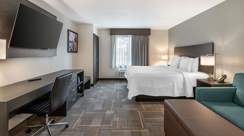 <b>Best Western Plus Bluffton/Hilton Head Suite</b>. Images powered by <a href="https://iceportal.shijigroup.com/" title="IcePortal" target="_blank">IcePortal</a>.