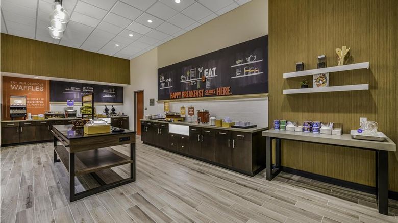 <b>Hampton Inn & Suites by Hilton Decatur Restaurant</b>. Images powered by <a href="https://iceportal.shijigroup.com/" title="IcePortal" target="_blank">IcePortal</a>.