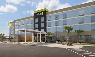 Home2 Suites Hilton San Juan