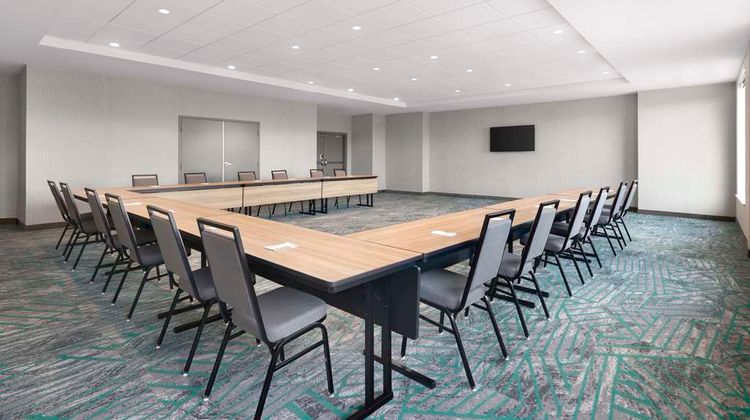 Home2 Suites Hilton San Juan Meeting