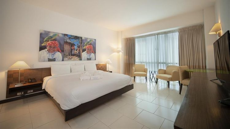 Decapolis Hotel Panama City Room
