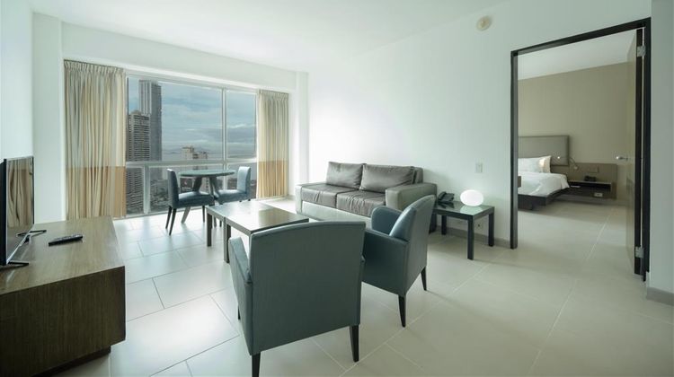 Decapolis Hotel Panama City Room