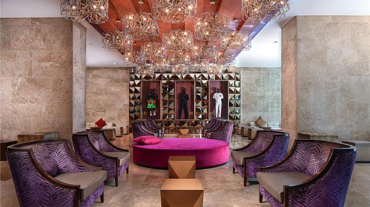 Hard Rock Hotel Panama Megapolis Lobby