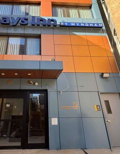 Days Inn by Wyndham New York Chinatown