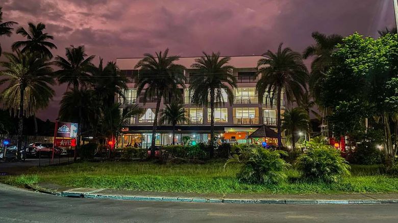 <b>Ramada Suites Seafront Coral Coast Exterior</b>. Images powered by <a href="https://iceportal.shijigroup.com/" title="IcePortal" target="_blank">IcePortal</a>.
