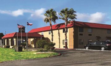 Baymont by Wyndham Del Rio