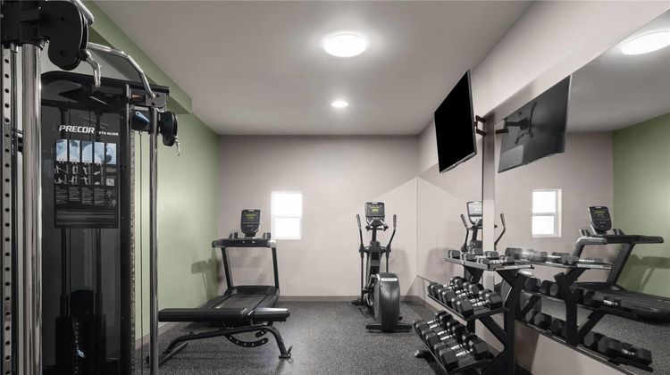Wingate by Wyndham Farmington Health
