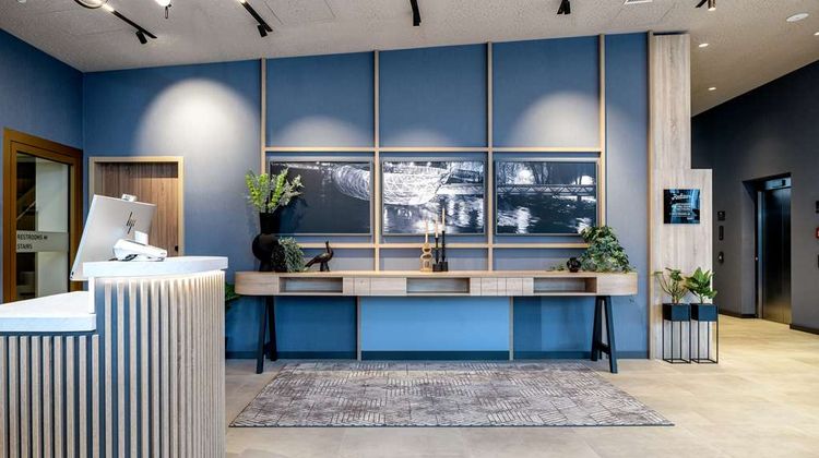 Radisson Hotel Graz Lobby