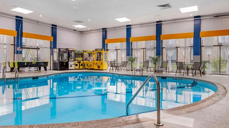 <b>MainStay Stes MSP Arpt-Mall of America Pool</b>. Images powered by <a href="https://iceportal.shijigroup.com/" title="IcePortal" target="_blank">IcePortal</a>.