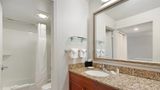 MainStay Suites St Louis-Galleria Room