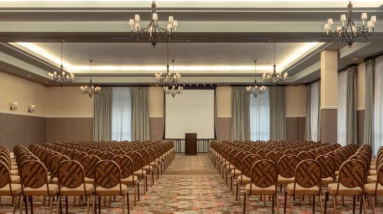 <b>Embassy Suites Savannah Meeting</b>. Images powered by <a href="https://iceportal.shijigroup.com/" title="IcePortal" target="_blank">IcePortal</a>.