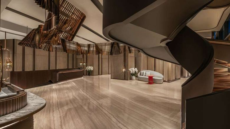 <b>Hilton Saigon Lobby</b>. Images powered by <a href="https://iceportal.shijigroup.com/" title="IcePortal" target="_blank">IcePortal</a>.