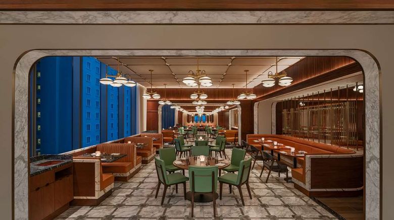 <b>Hilton Saigon Restaurant</b>. Images powered by <a href="https://iceportal.shijigroup.com/" title="IcePortal" target="_blank">IcePortal</a>.