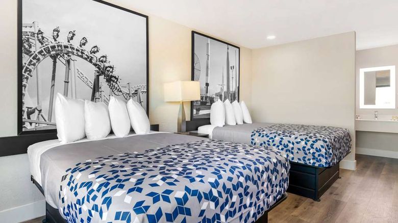 <b>Super 8 by Wyndham Near Florida Mall Room</b>. Images powered by <a href="https://iceportal.shijigroup.com/" title="IcePortal" target="_blank">IcePortal</a>.