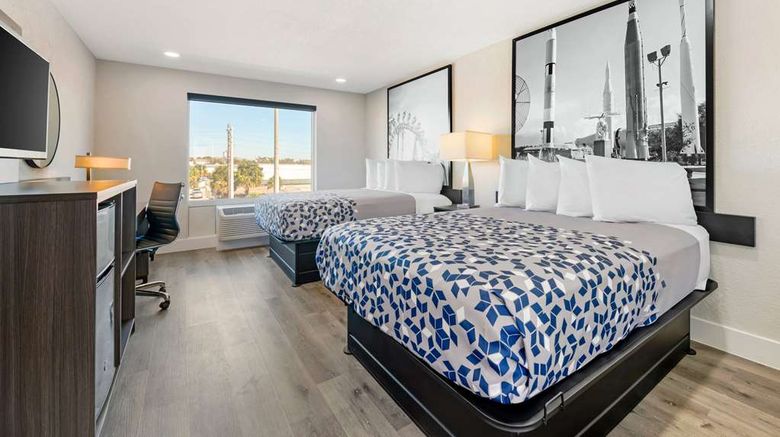 <b>Super 8 by Wyndham Near Florida Mall Room</b>. Images powered by <a href="https://iceportal.shijigroup.com/" title="IcePortal" target="_blank">IcePortal</a>.