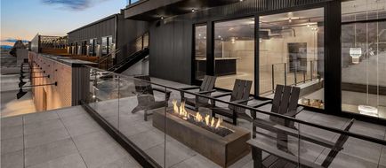 evo Hotel Exterior