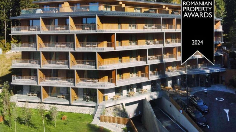 Swissotel Poiana Brasov Exterior. Images powered by <a href="https://iceportal.shijigroup.com" target="_blank" rel="noopener">Ice Portal</a>.