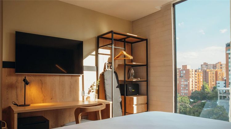 Faranda Collection-Radisson Individuals Room