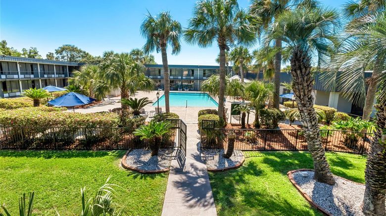 <b>Quality Inn Slidell I10 Exterior</b>. Images powered by <a href="https://iceportal.shijigroup.com/" title="IcePortal" target="_blank">IcePortal</a>.