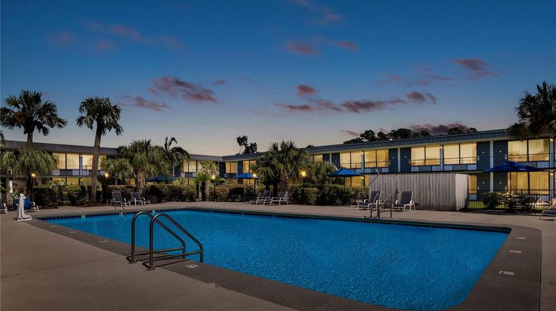 <b>Quality Inn Slidell I10 Exterior</b>. Images powered by <a href="https://iceportal.shijigroup.com/" title="IcePortal" target="_blank">IcePortal</a>.
