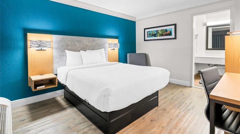 <b>Quality Inn Slidell I10 Room</b>. Images powered by <a href="https://iceportal.shijigroup.com/" title="IcePortal" target="_blank">IcePortal</a>.