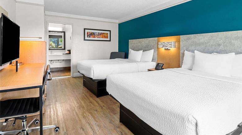 <b>Quality Inn Slidell I10 Room</b>. Images powered by <a href="https://iceportal.shijigroup.com/" title="IcePortal" target="_blank">IcePortal</a>.