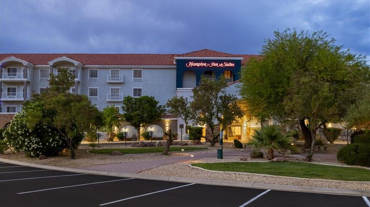 Hampton Inn & Suites by Hilton Mesquite Exterior