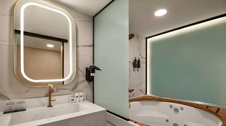<b>Boreas Hotel, Trademark Collection Room</b>. Images powered by <a href="https://iceportal.shijigroup.com/" title="IcePortal" target="_blank">IcePortal</a>.