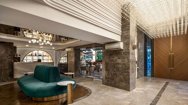 <b>Boreas Hotel, Trademark Collection Lobby</b>. Images powered by <a href="https://iceportal.shijigroup.com/" title="IcePortal" target="_blank">IcePortal</a>.