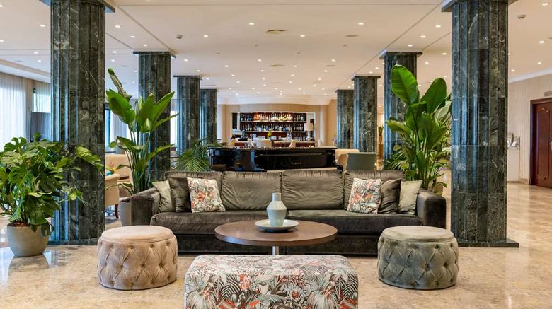 <b>Hotel Nixe Palace Lobby</b>. Images powered by <a href="https://iceportal.shijigroup.com/" title="IcePortal" target="_blank">IcePortal</a>.